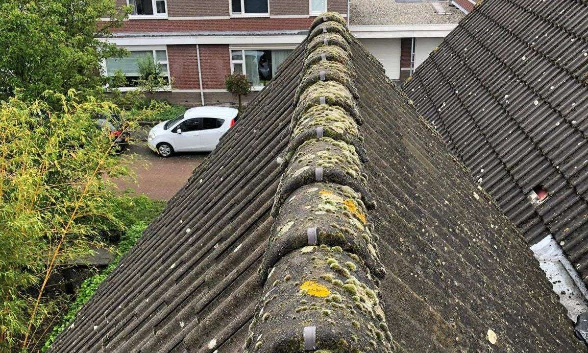 Renovatie van nokvorsten Beilen is nodig